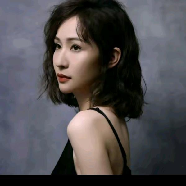 轩羽『精品穿搭』