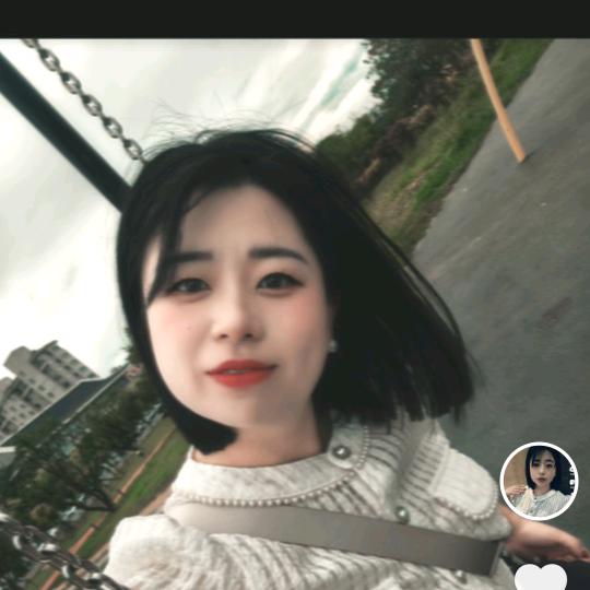 卖手机的薇薇