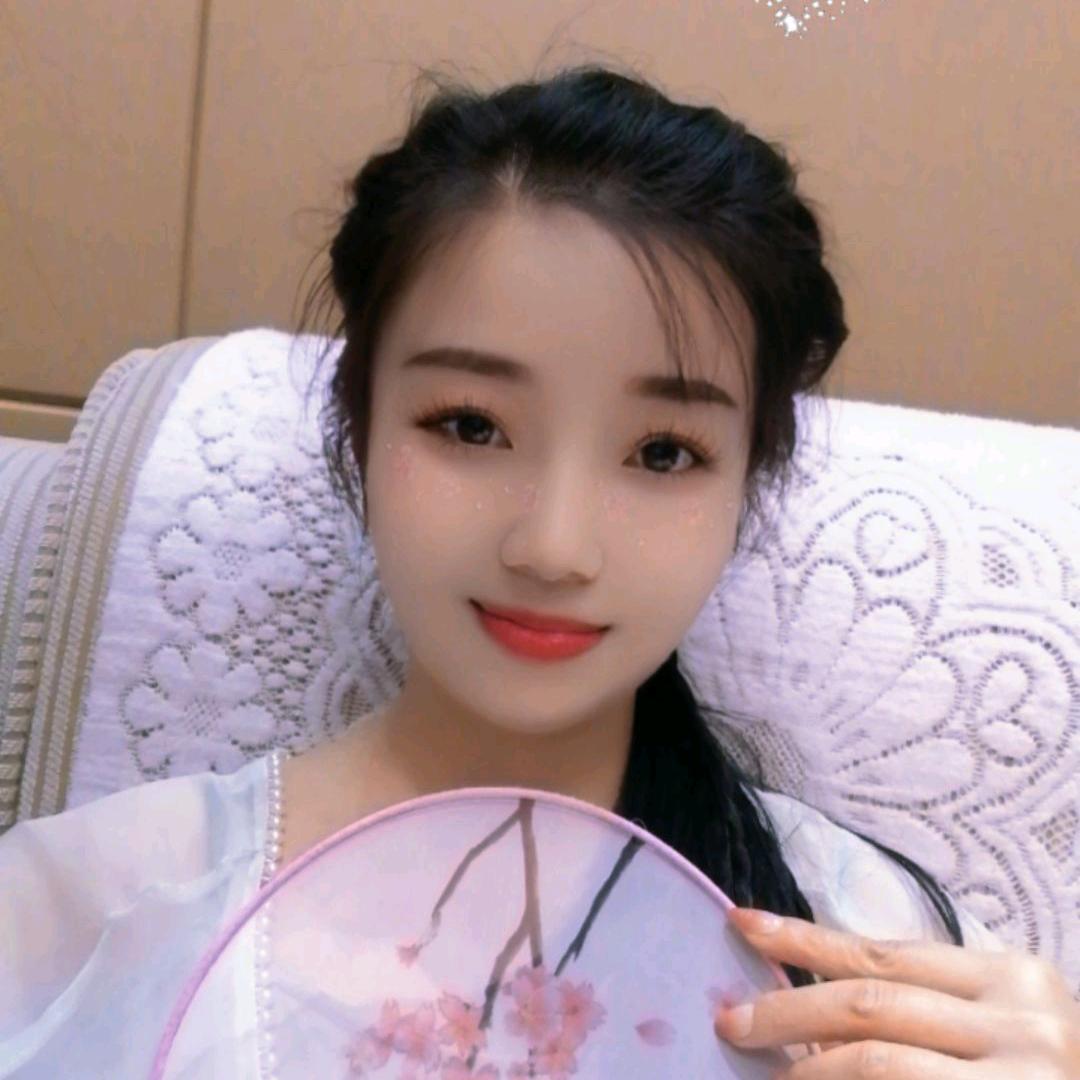 巧巧发型设计