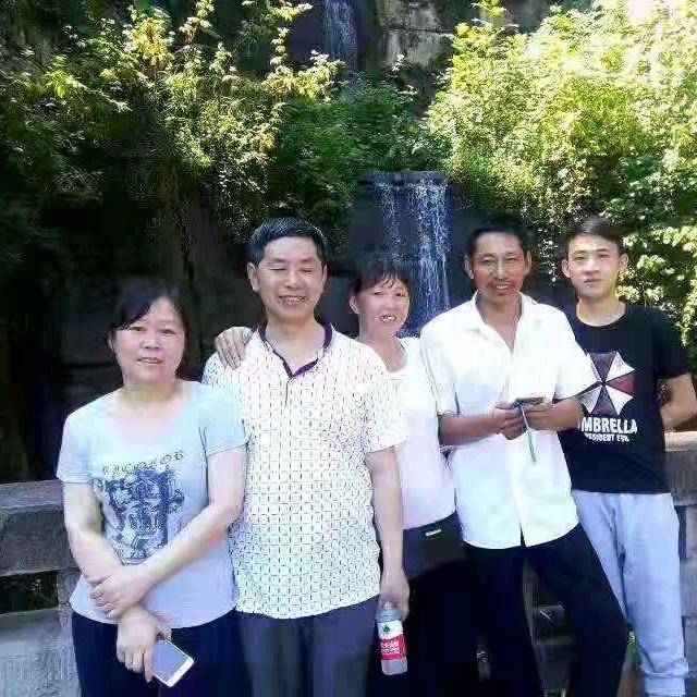 曼达视角