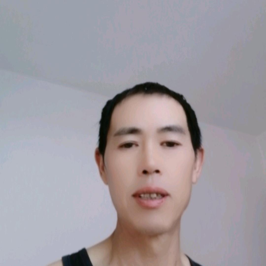 天黑有灯下雨有伞