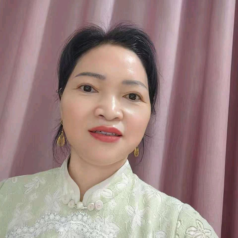 芳芳姐🌻（首播晚8：10）