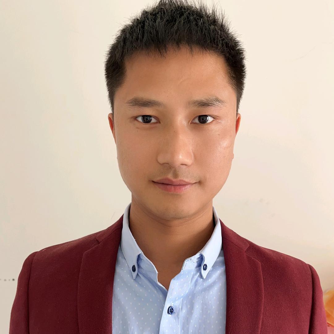 AA仁寿房产 亮仔