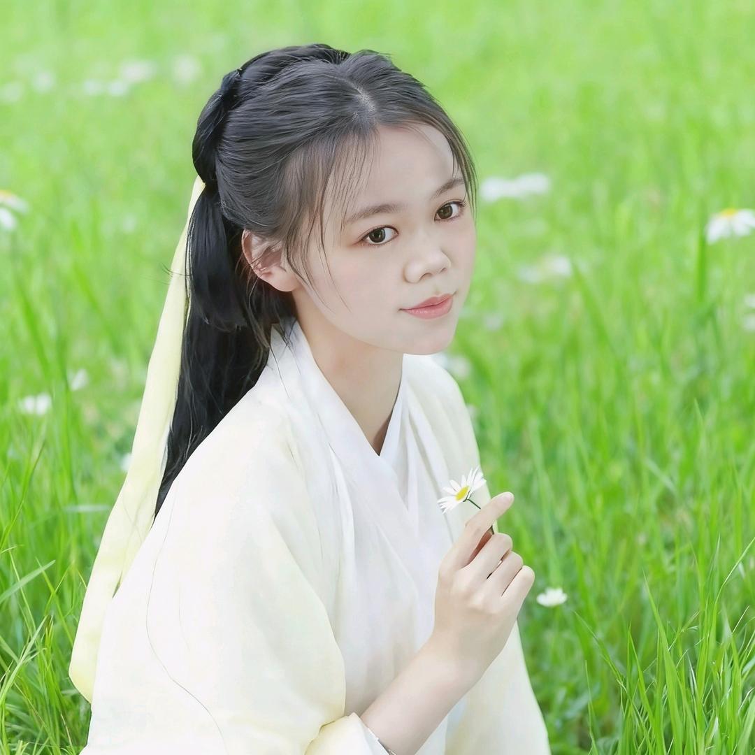 语彤姑娘