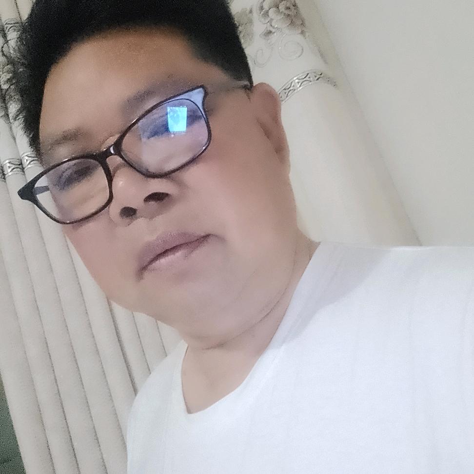 小王哥，爱唱歌