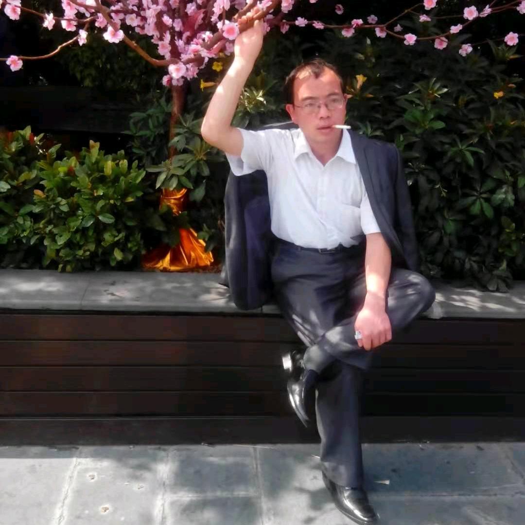 宋先生丧葬一条龙