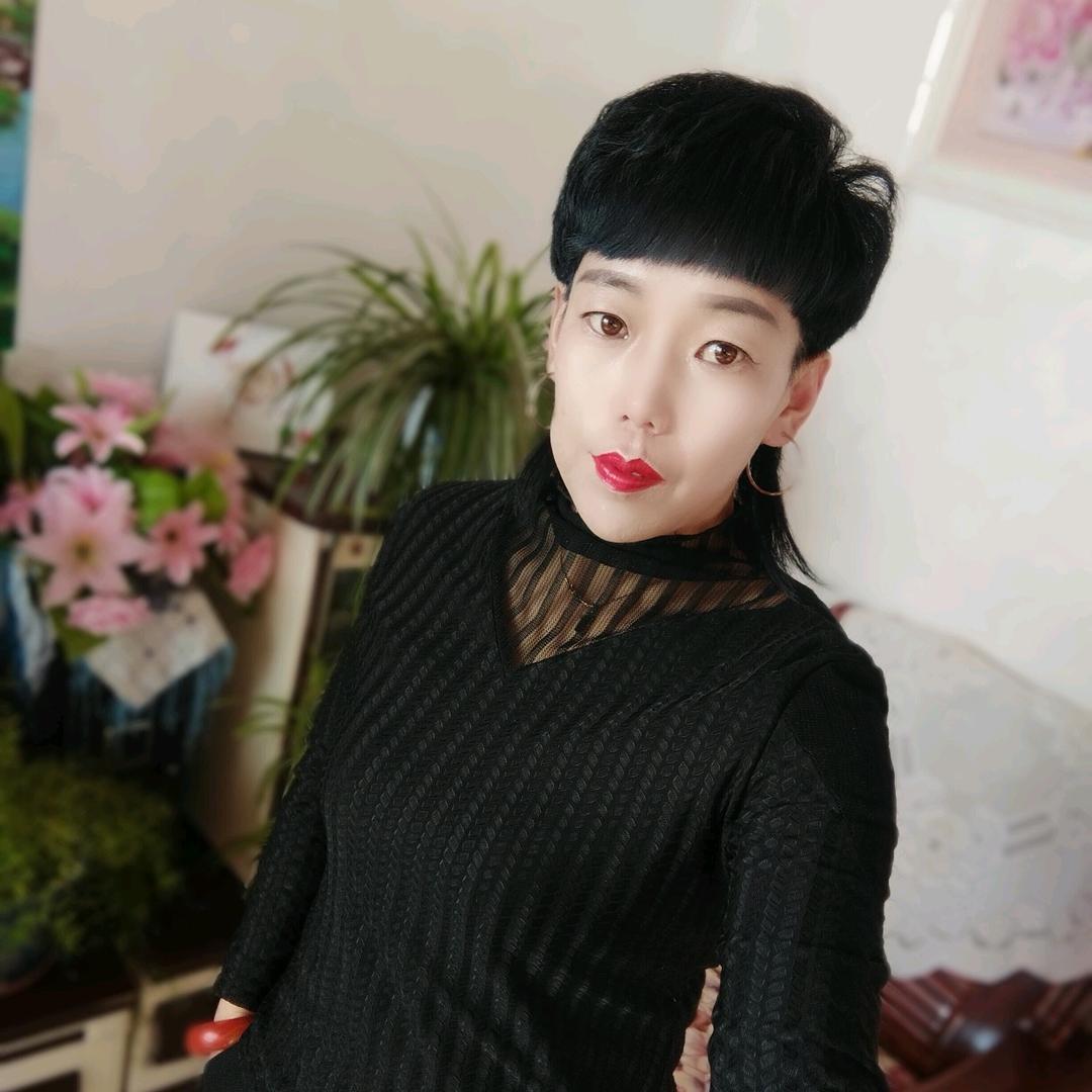 ꫀ⁵ºᝰ²ꪝꫛ⅓¼