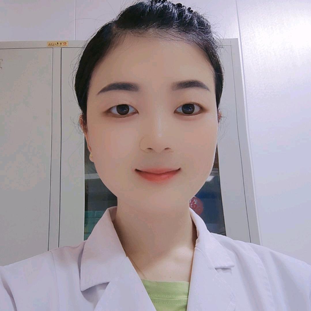 露露在天伦