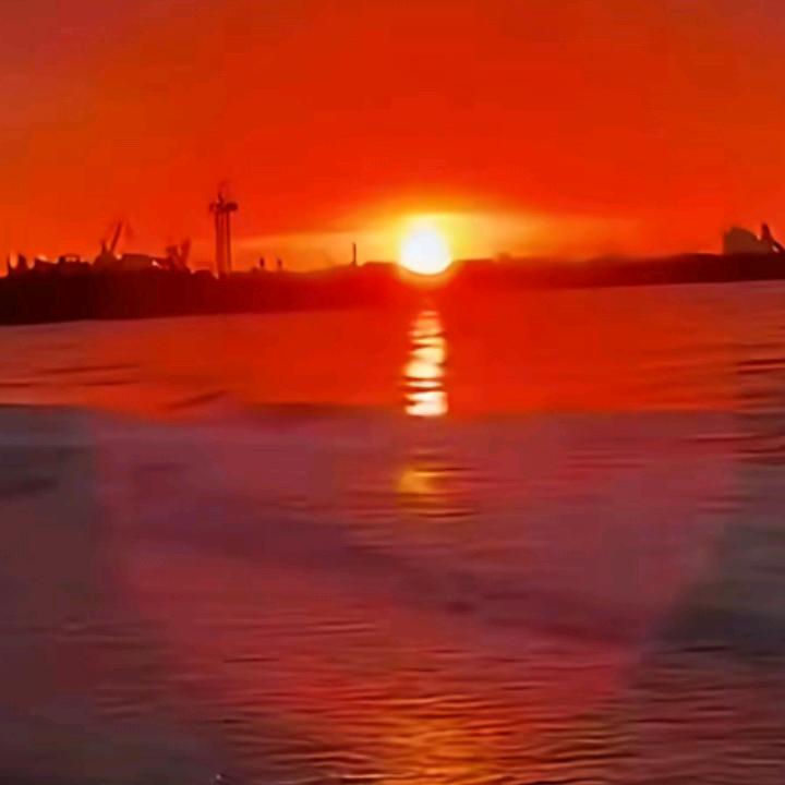 一笑三百年