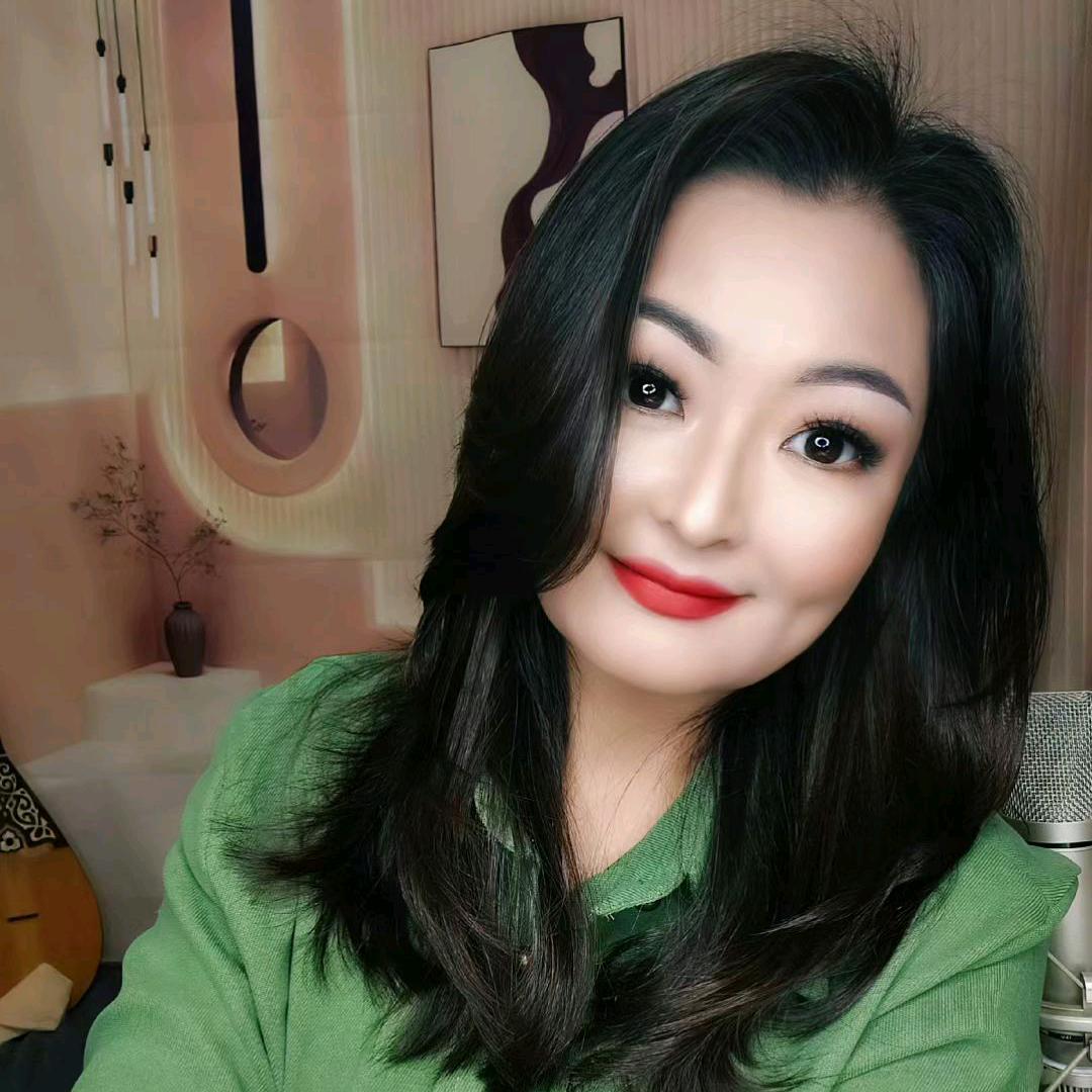 巴合提努尔·俄丽亚斯