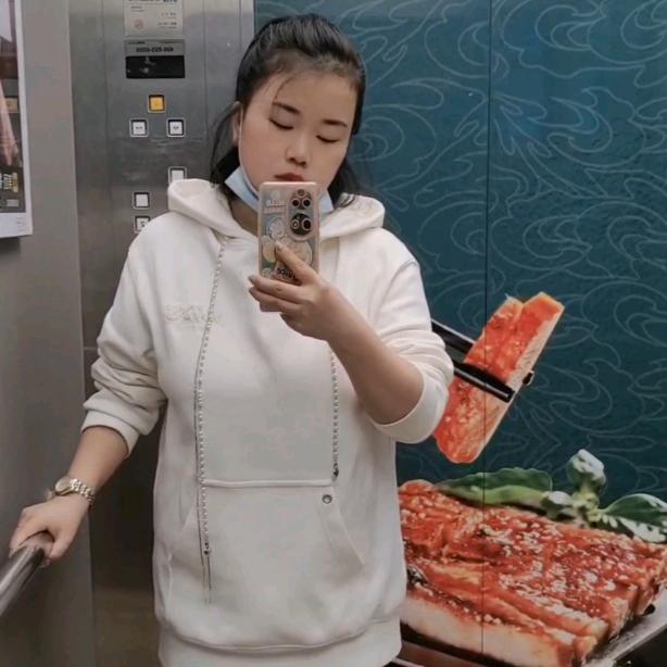 会做指甲的小姐姐💅