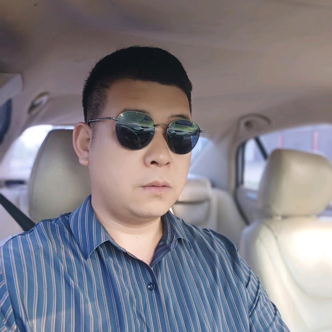 泌阳贴砖熊哥