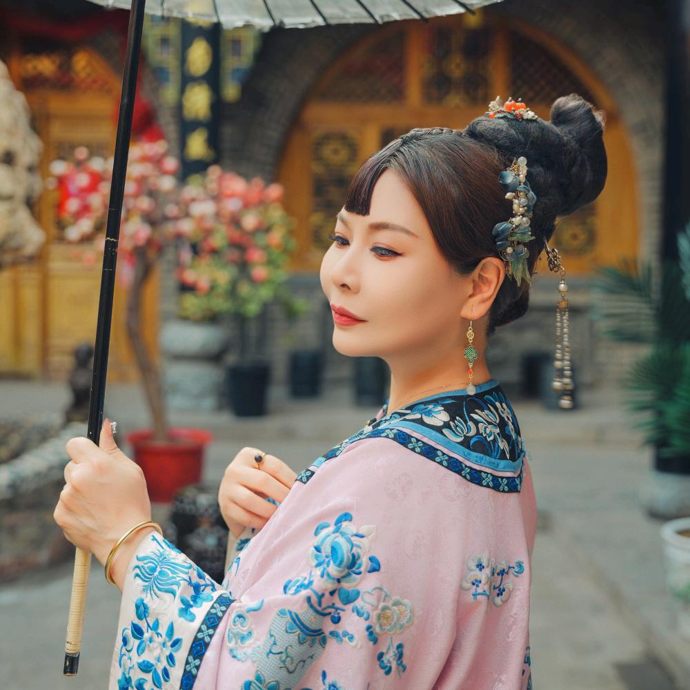 闭眼笑曾经&♡