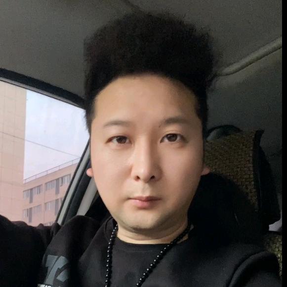 小高收长头发剪辫子(麦迪造型）