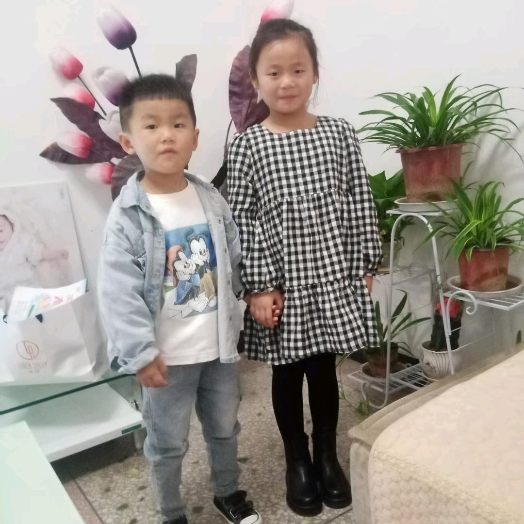 用户8817857392762伊婷