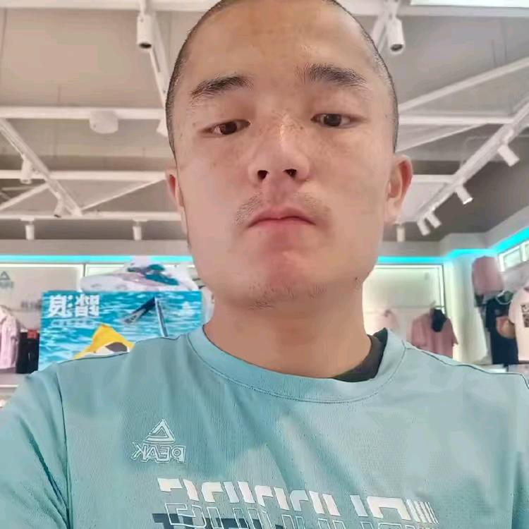 吴洋洋