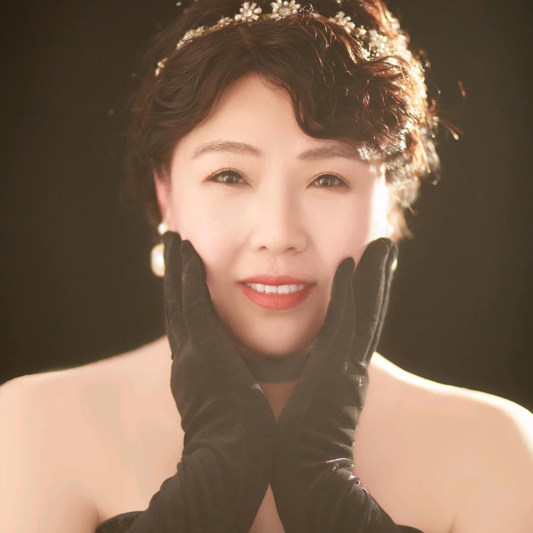 左左