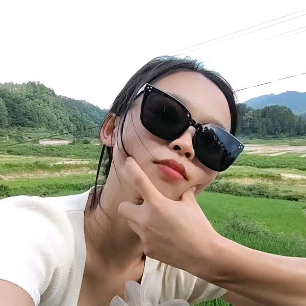 Miss 杨🌈