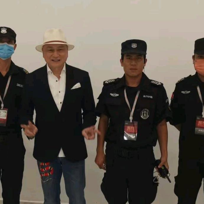 杨平