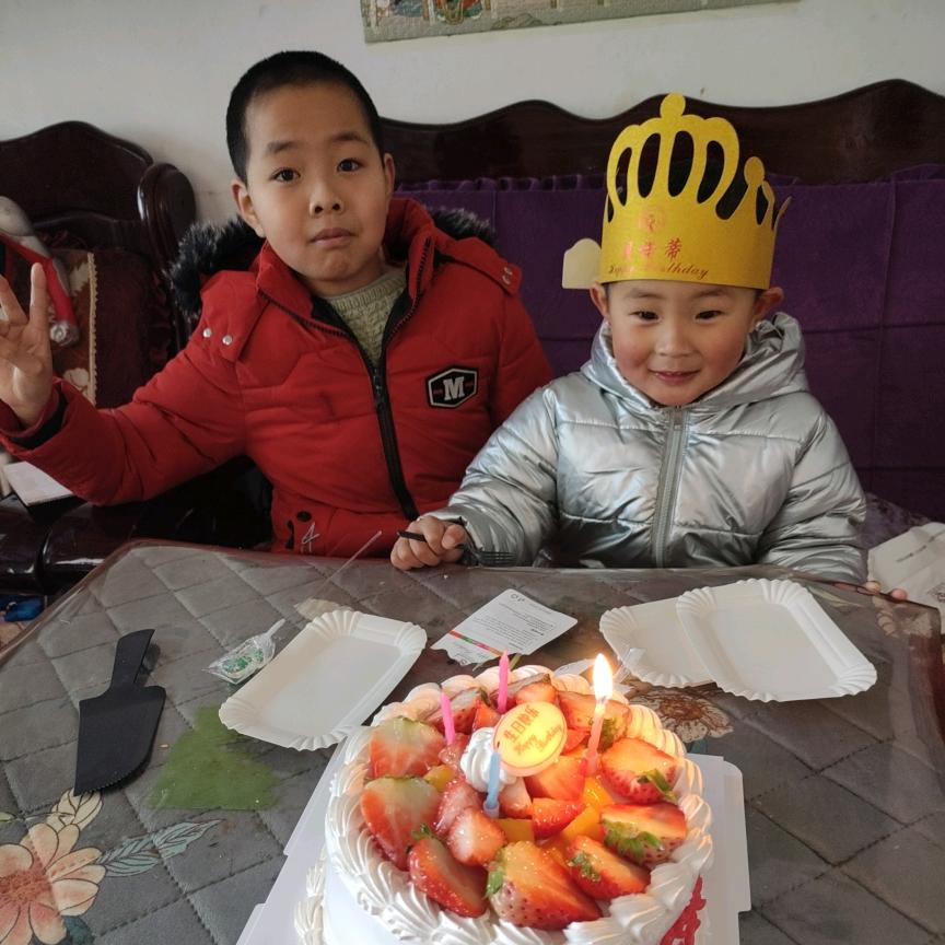 晨墨子👨‍👩‍👦‍👦💞