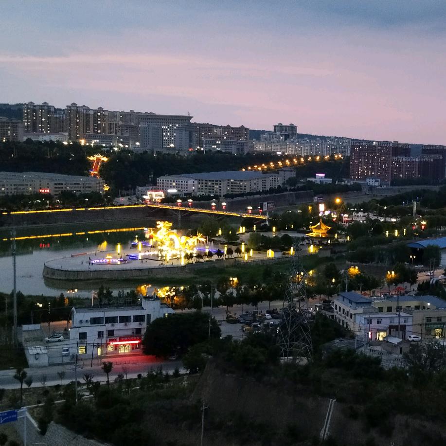 空山无人水流花开
