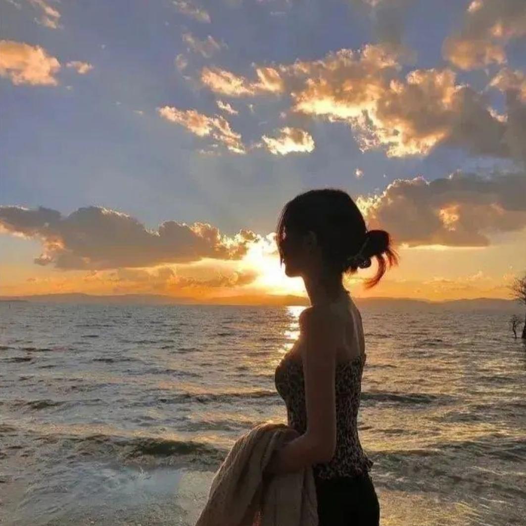 一只傻鱼freakshn