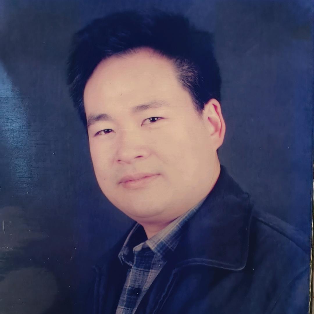 上海连振商贸(福多多666早六点播晚随缘