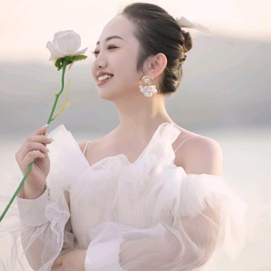 潘娜