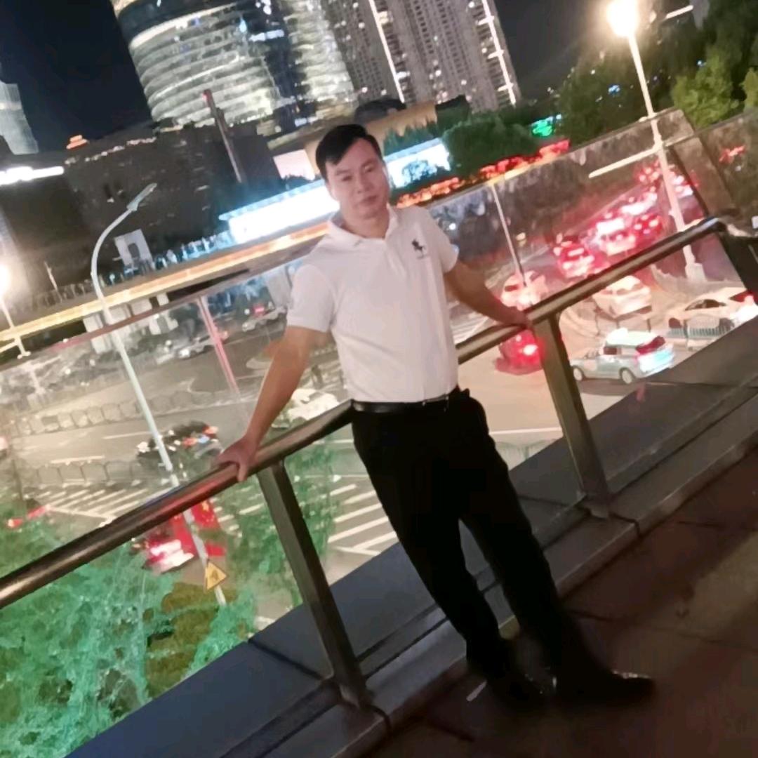 松哥（爱山歌）