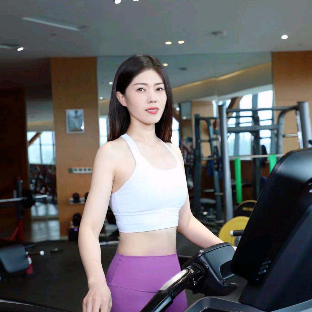 倩瑜伽普拉提女子塑形工作室