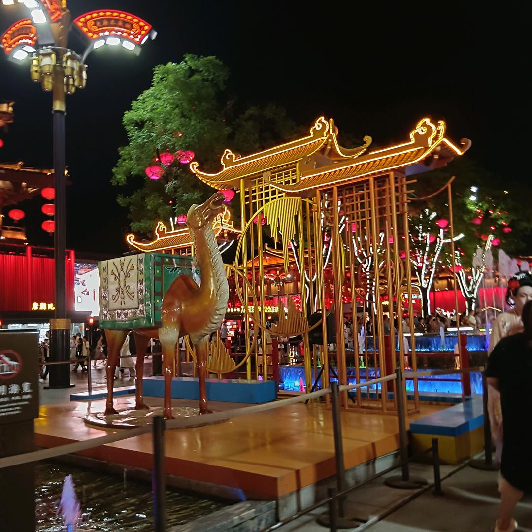 撸溜光海鲜自助烧烤