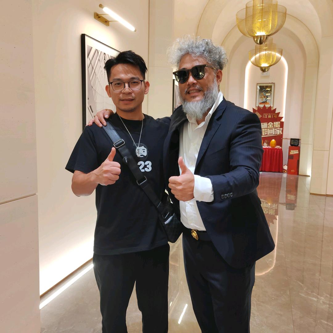 @疯狂小蚂蚁（翻身电台）