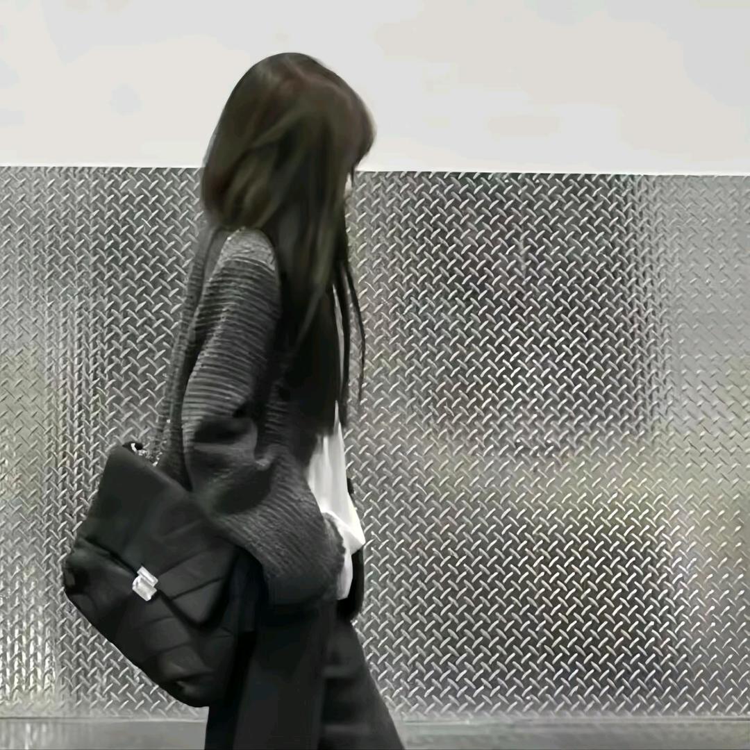 赴約.