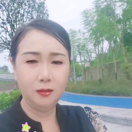 龙华吕姐姐