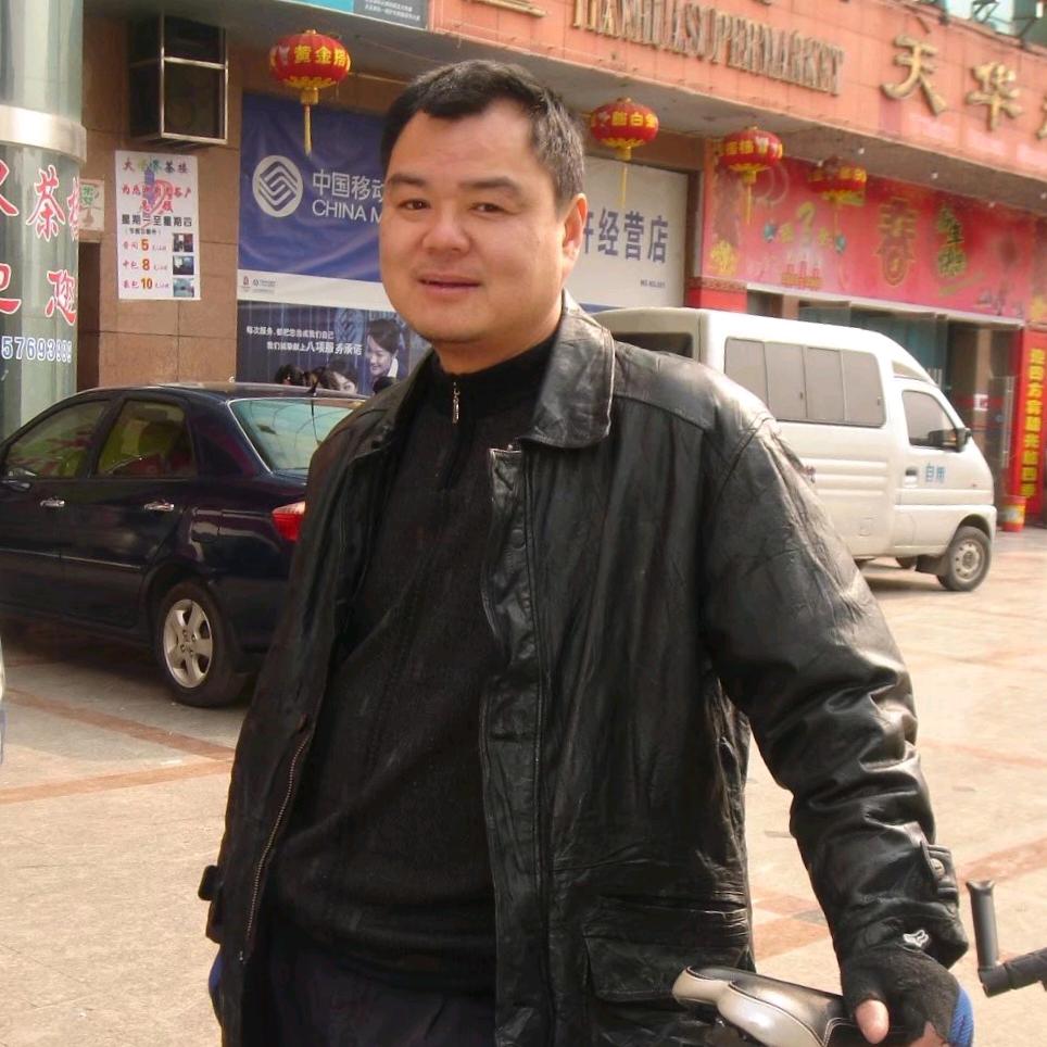 杜群声（三哥）