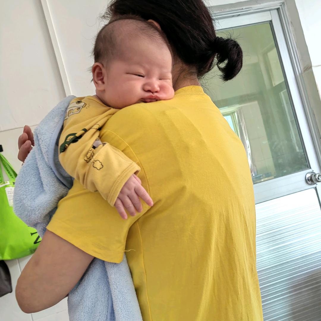 老父亲的棉袄子头像