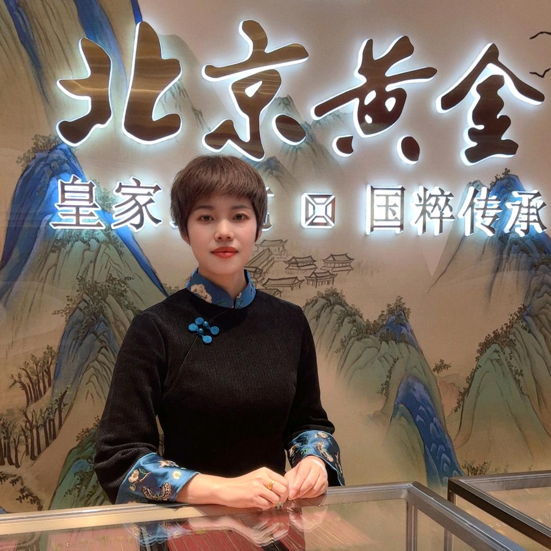 ZLF小芳