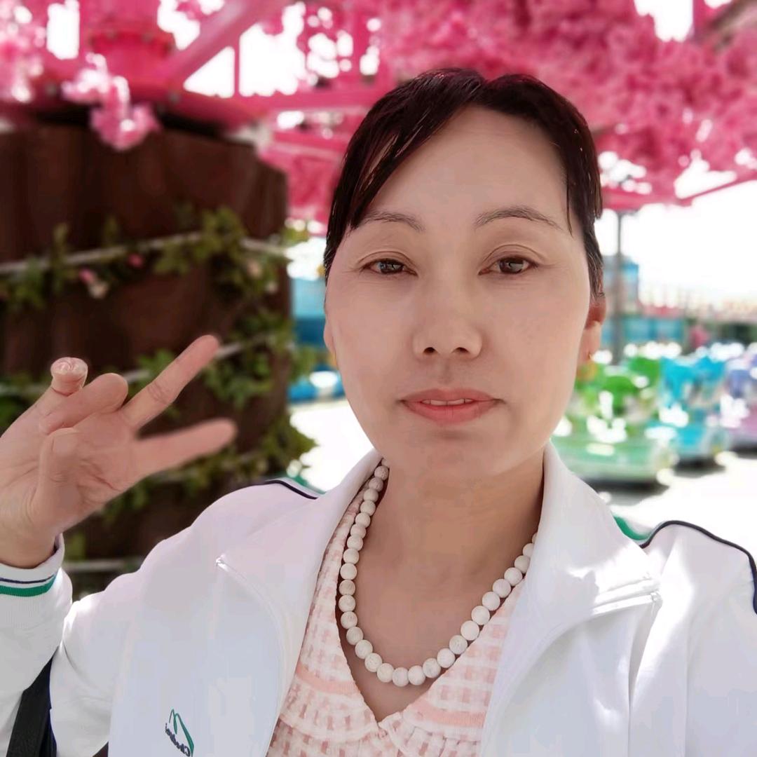 护理老人傻妹