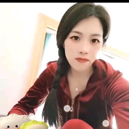 娟娟（单亲妈妈）