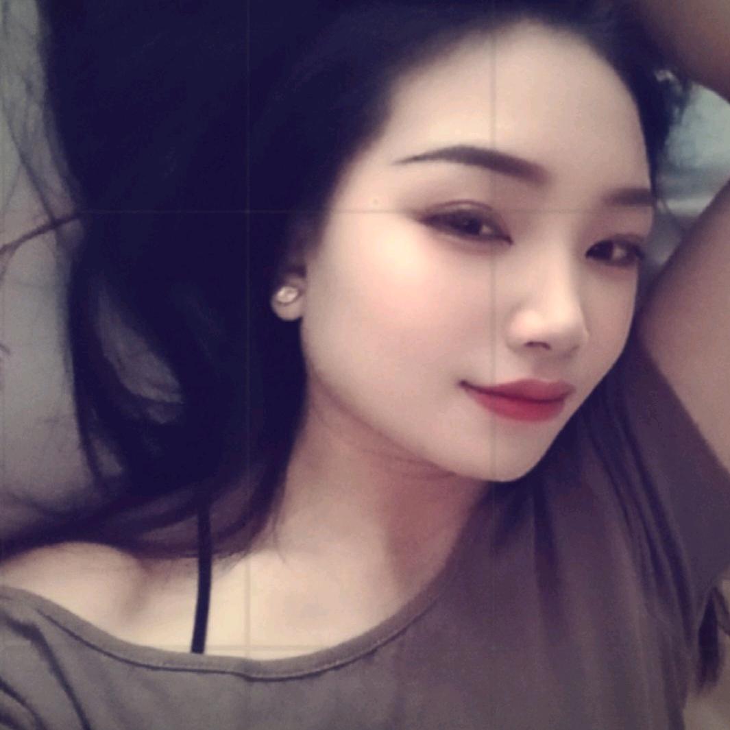 柚子呀(๑♡ω♡๑)