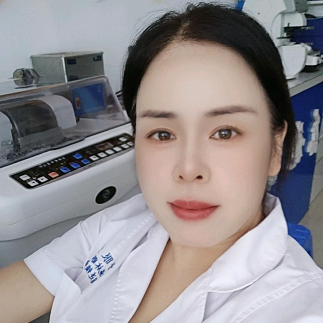 鲁山好眼力视光中心华姐