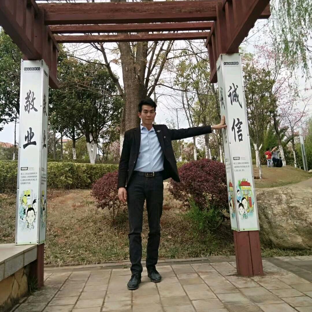 钢铁集团冯仕光