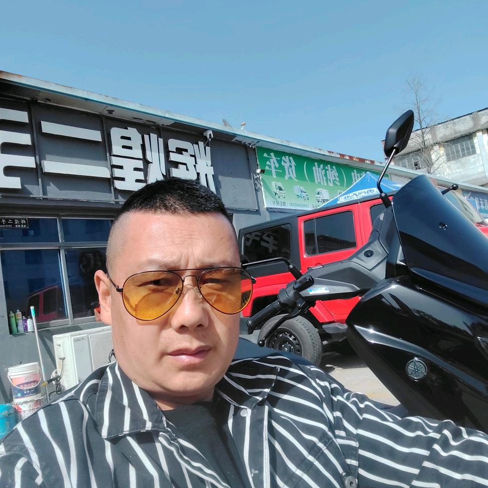 汉中辉煌二手车李哥