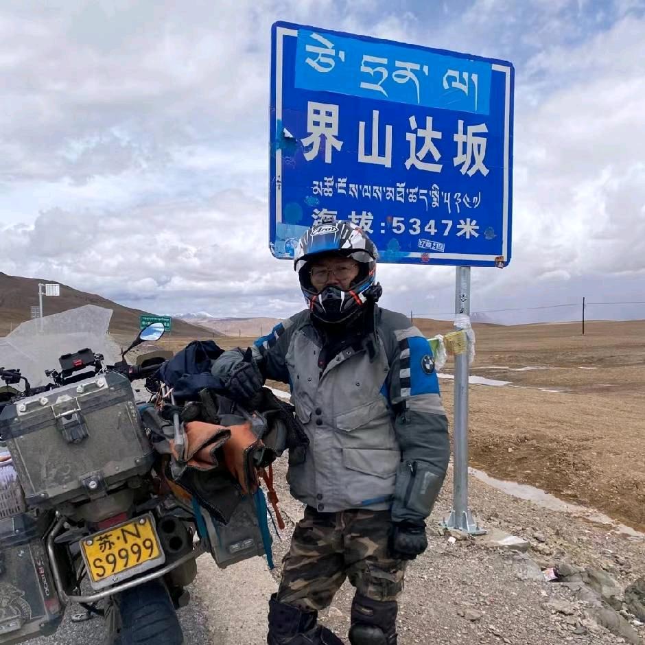 杨久久