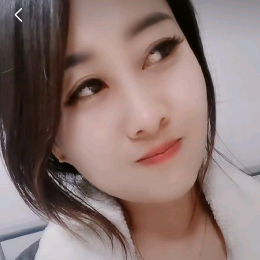 我有一个帽衫