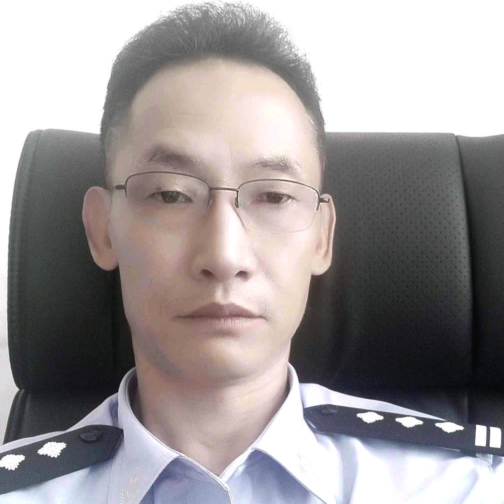 康巴雄鹰