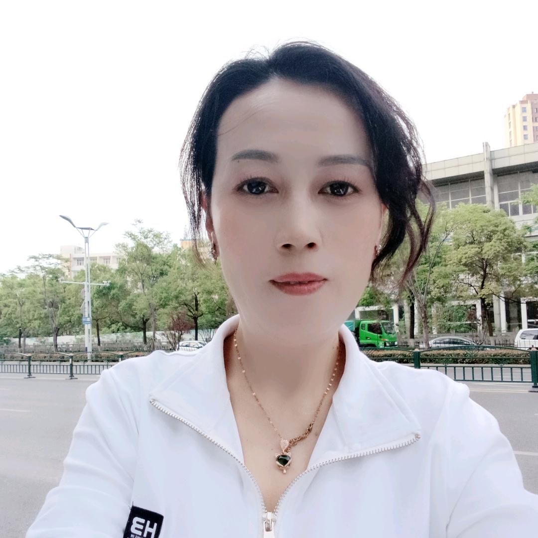 莉姐:晚21：10分开播