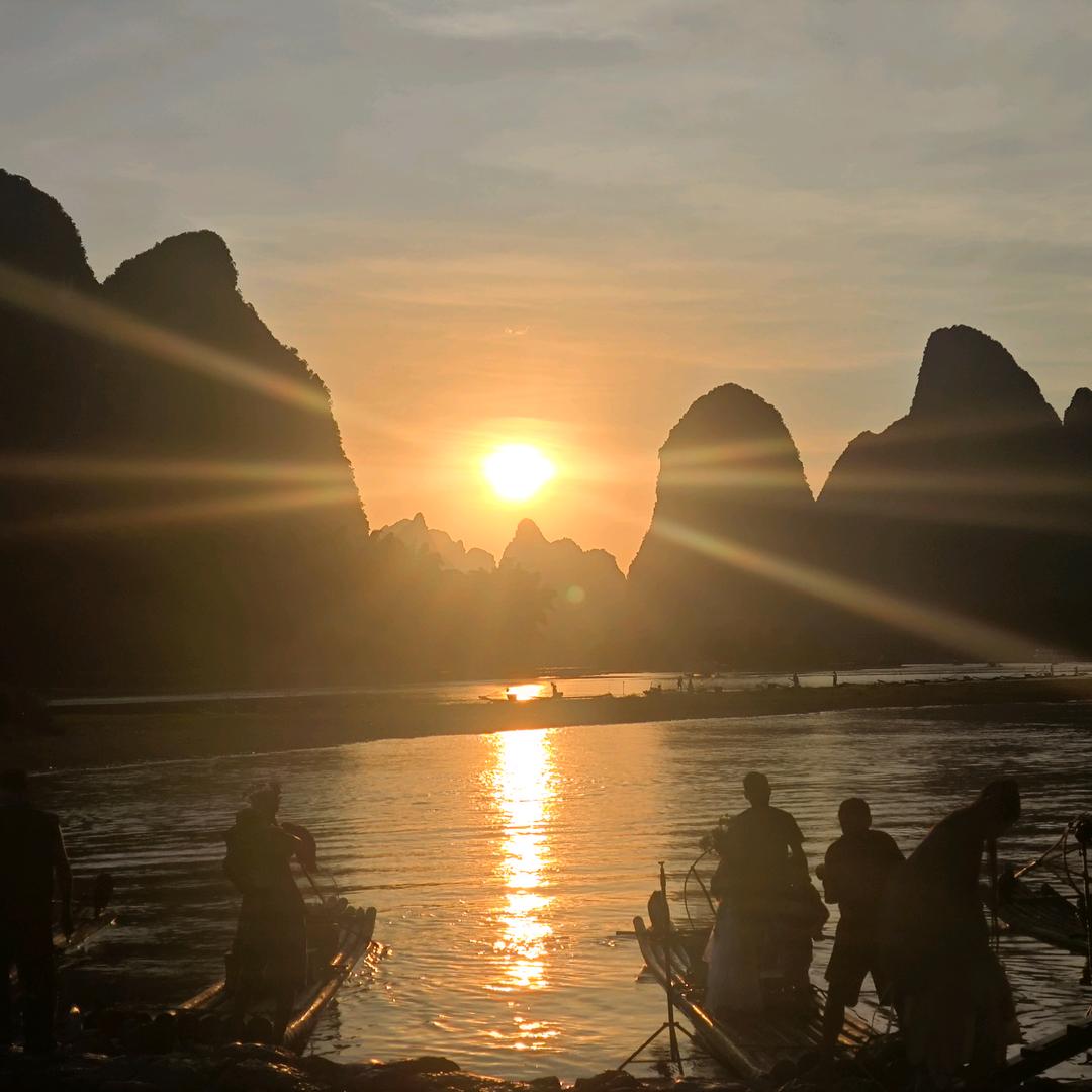 龙跃凤鸣