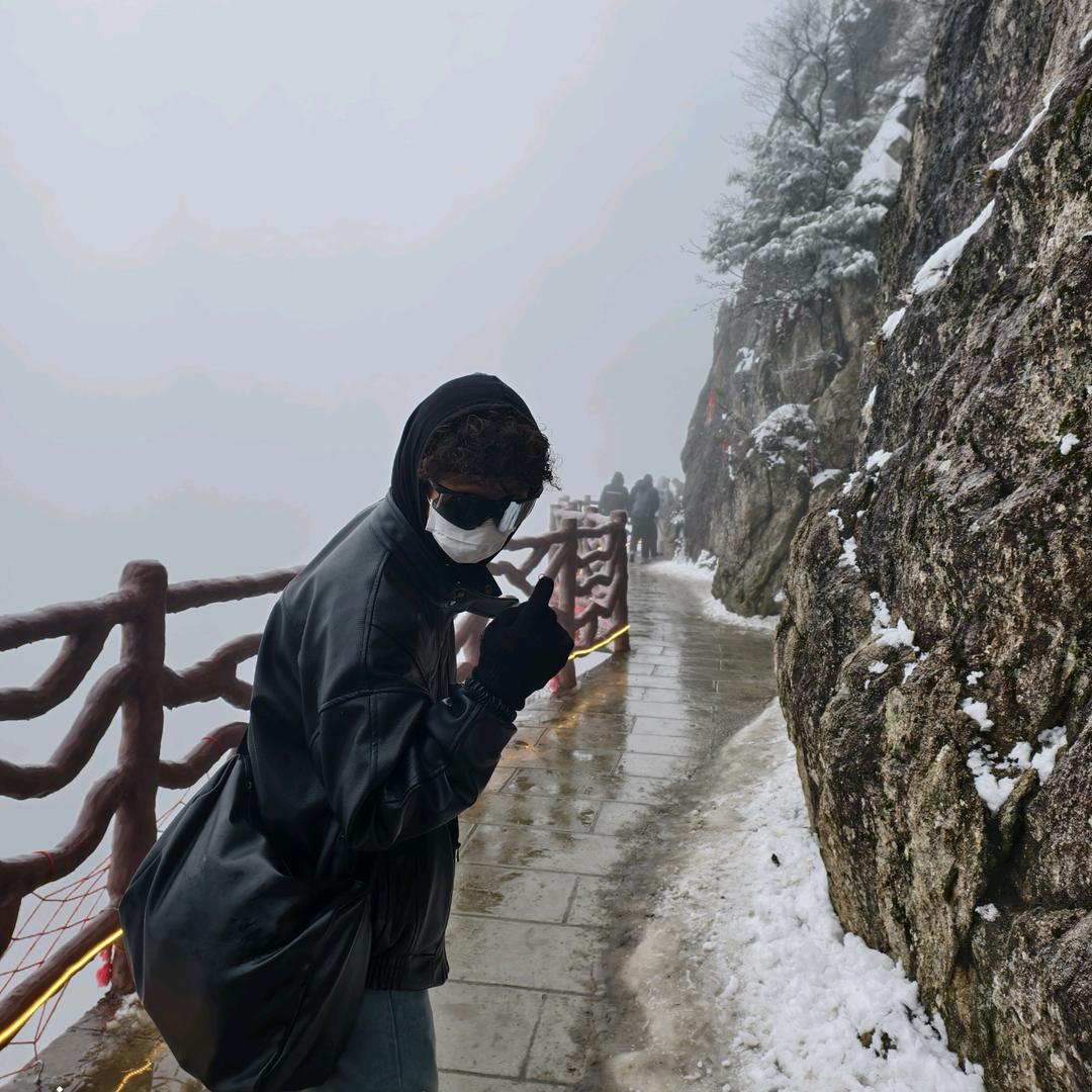 比利BOY（长弓摸卡）