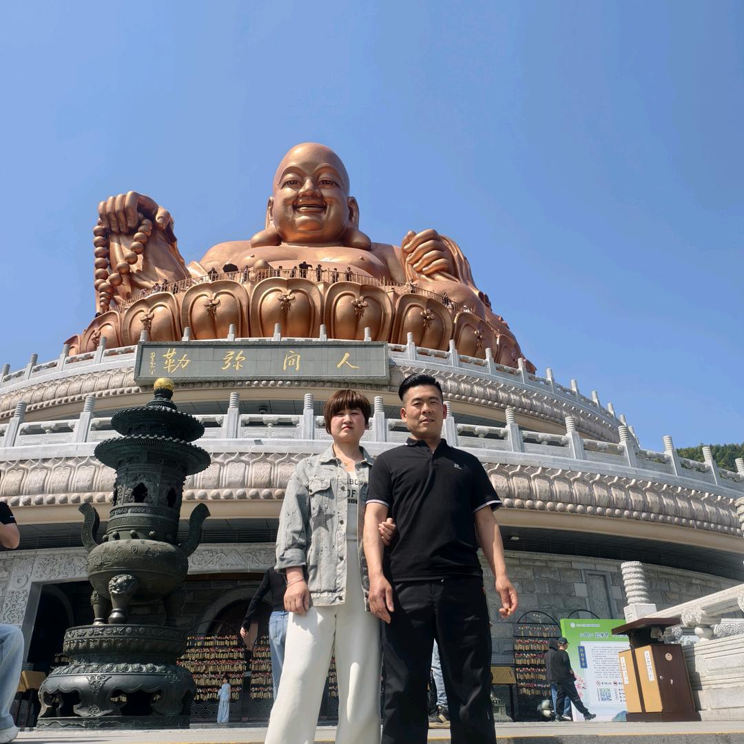 喝酒三分醉想你到心碎